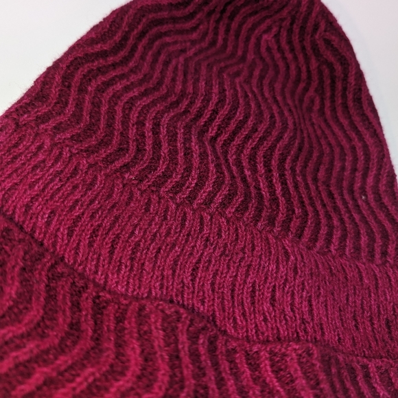 Allbirds 100% Merino Wool HAND DYED Beanie Hat - Picture 2 of 4